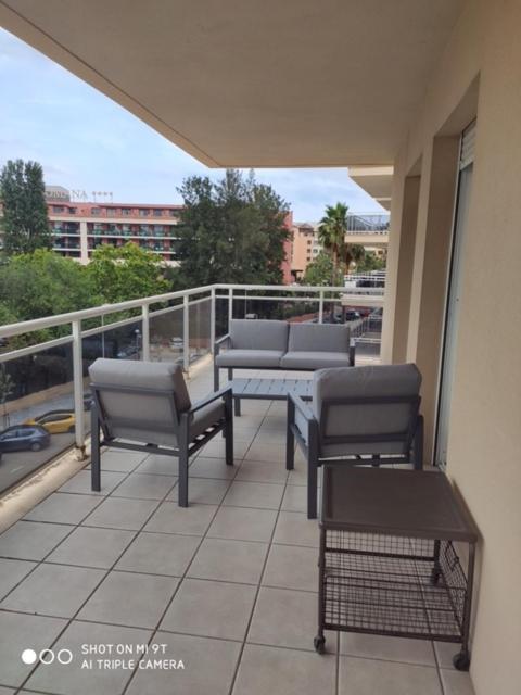 Appart Standing 2 Chambres 2Sdb Clim Piscine Parking Wifi Terrasse 21M2 Local Velo Port-Aventura, Plage, Centre Salou Zewnętrze zdjęcie